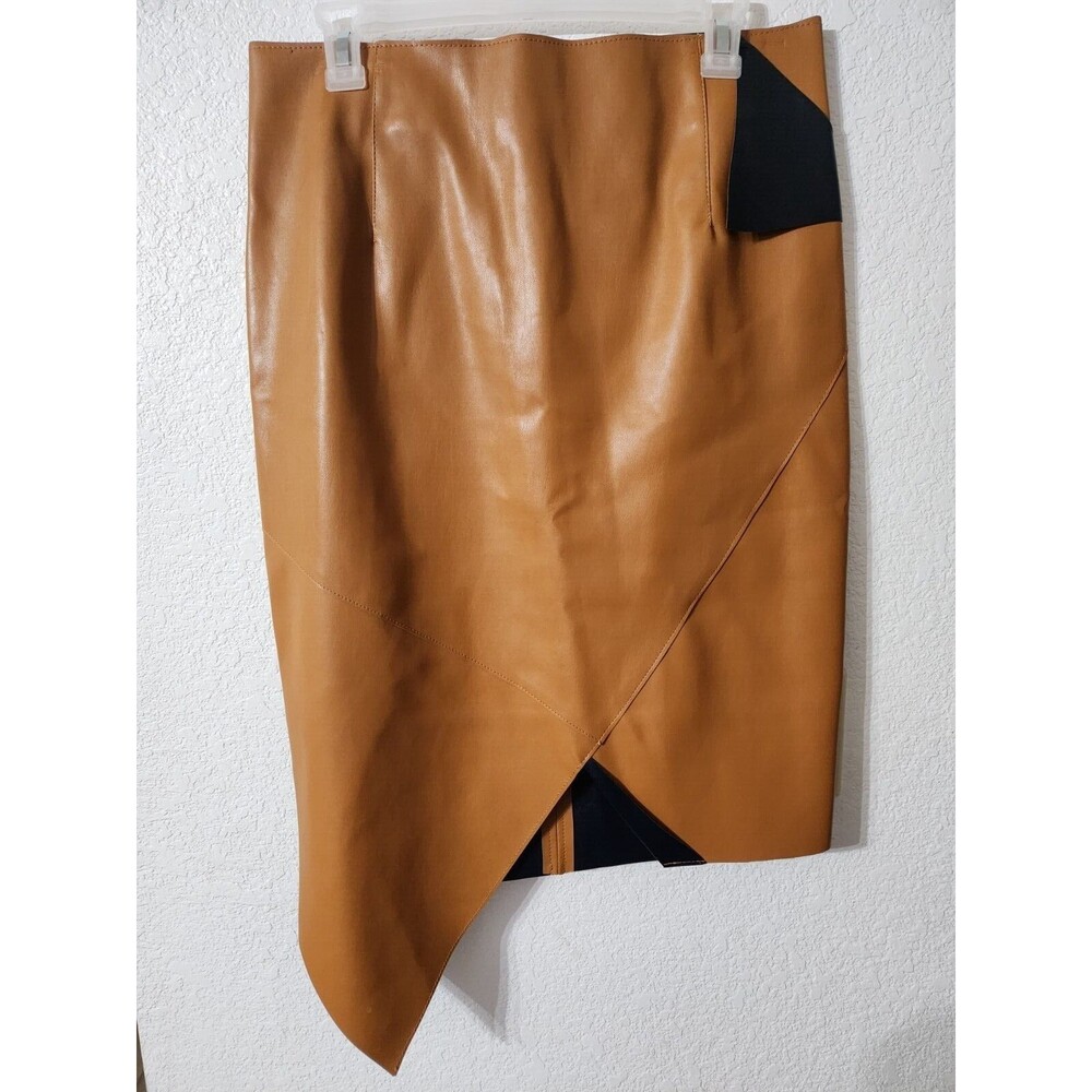G.I.L.I. Faux Leather Skirt Size 10 Brown Asymmetrical Pointed Saddle, MSRP $77